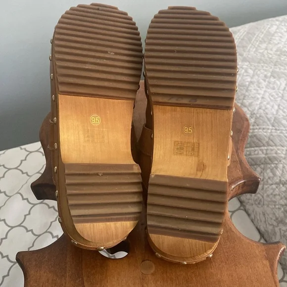 Kelsi Dagger Brooklyn Hobby Studded Leather Clogs - Picture 7 of 7